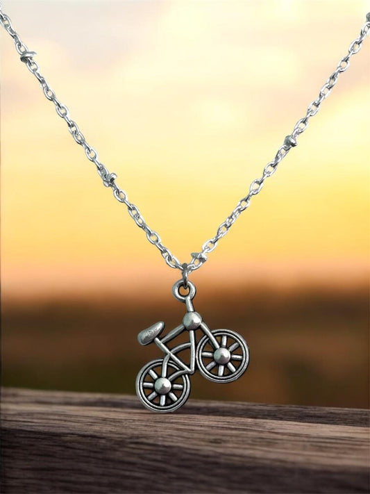 Vintage Bicycle Pendant Chain (unisex), Premium Anti Tarnish Silver Chain (16 inch), Trendy Gift for Cycle Lovers, BFF, Teens & Cyclists