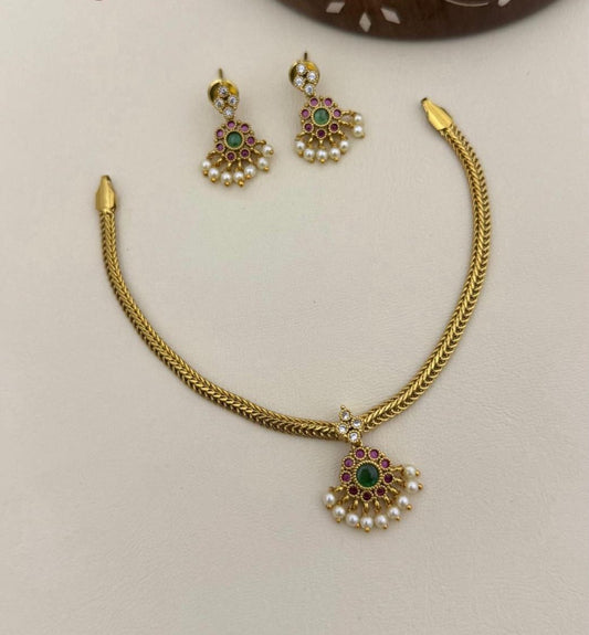 Antique Gold Imitation Traditional Jewellery Set